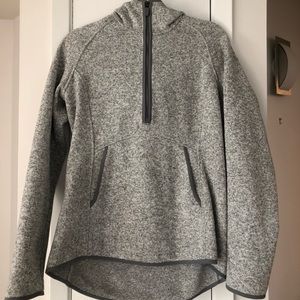 Lululemon hoodie sz 8 fits like a 6
